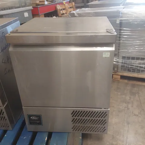 WILLIAMS HAZ5UCSA HC R3 COMMERCIAL UNDERCOUNTER REFRIGERATOR