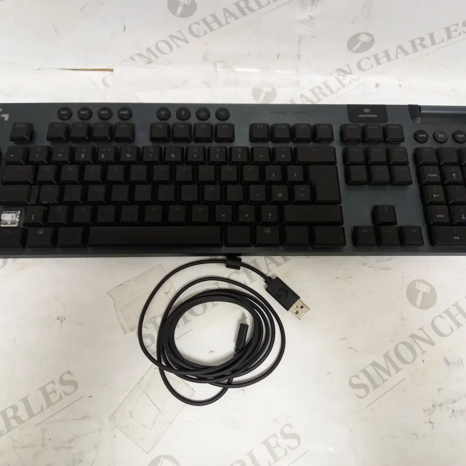 LOGITECH G915 KEYBOARD