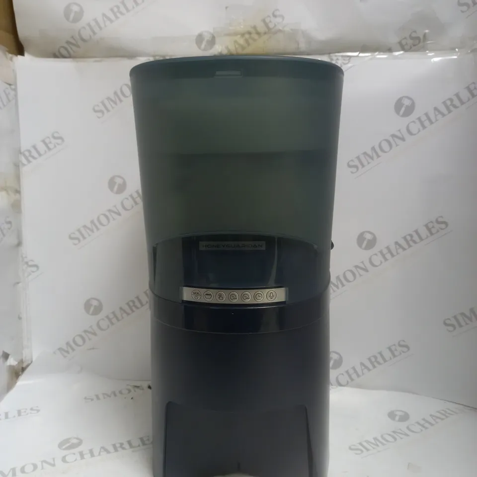 BOXED HONEY GAURIDAN AUTOMATIC PET FEEDER
