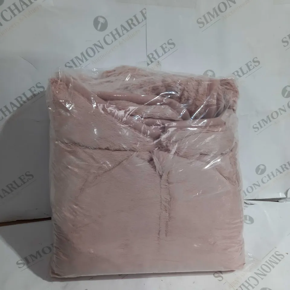 BOXED COZEE HOME HEATED BLANKET IN PINK