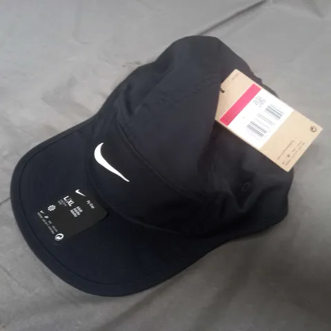 NIKE FLY CAP - L/XL