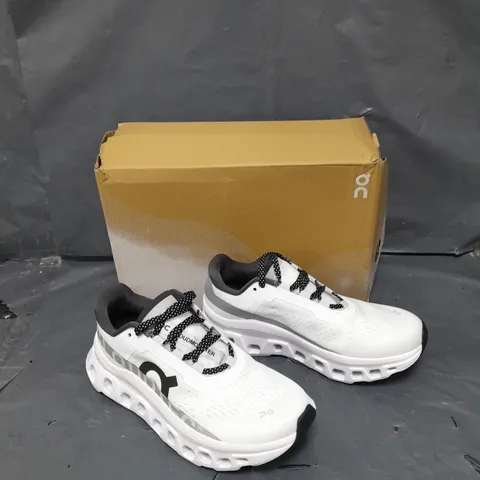 BOXED PAIR OF CLOUDMONSTER UNDYED WHITE/WHITE WOMENS UK 5