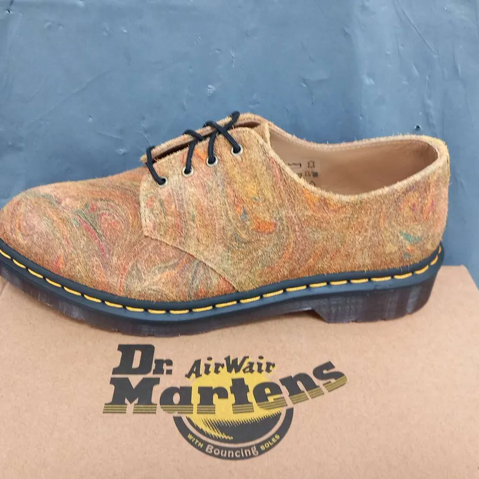 BOXED DR MARTENS AIR WAIR SMITHS BROWN AND MUSTARD MARBLED HAIRY SUEDE SIZE 7