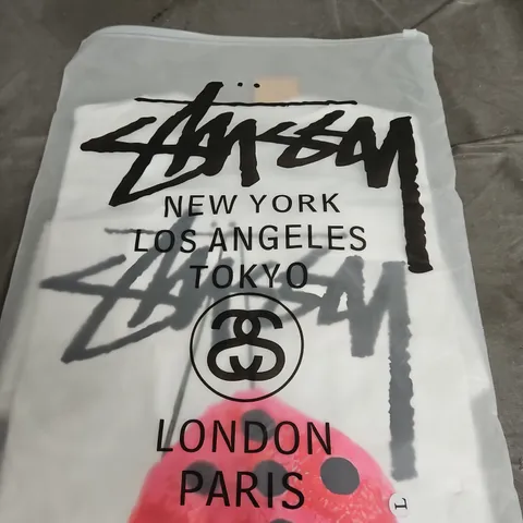 STΓSSY GRAPHIC TβSHIRT β WHITE WITH DICE LOGO PRINT SIZE L