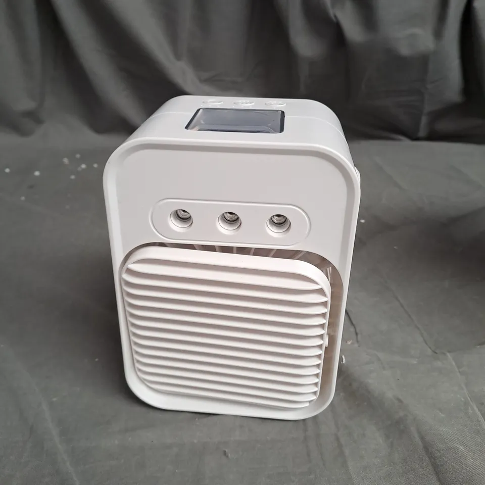 BOXED RECHARGEABLE PERSONAL SPACE COOLER FAN