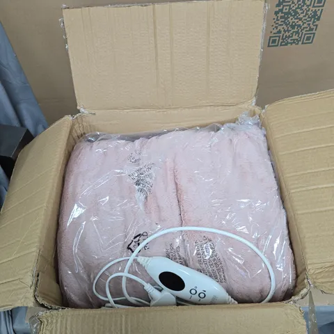 COZEE HOME FAMILY SIZED FAUX FUR & VELVETSOFT HEATED THROW 