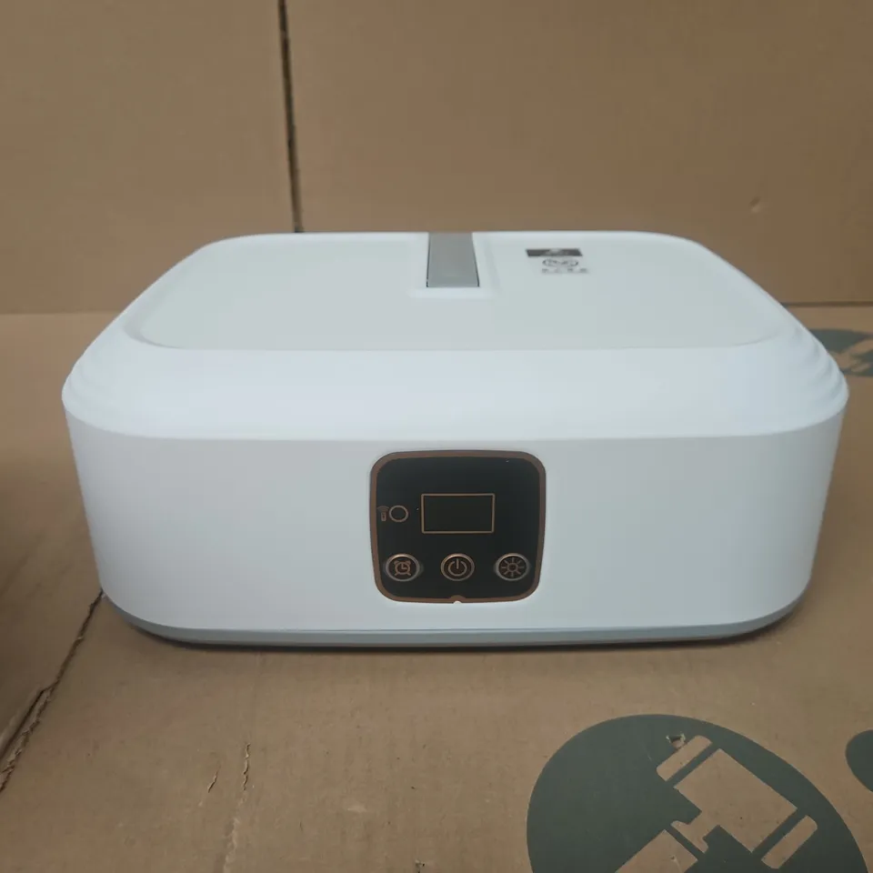 BOXED FOLDING CLOTHES DRYER