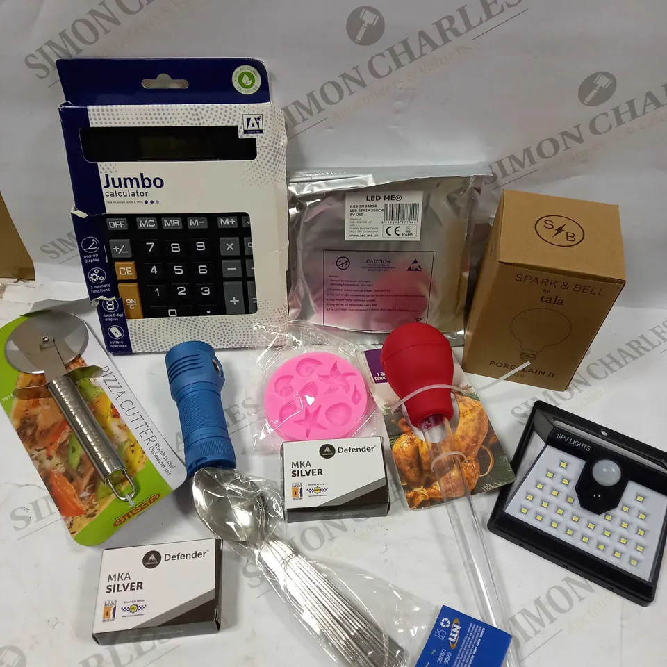BOX OF APPROXIMATELY 20 ASSORTED HOUSEHOLD ITEMS TO INCLUDE TALA PORCELAIN LED BULB, LED STRIP LIGHTS, JUMBO CALCULATOR ETC