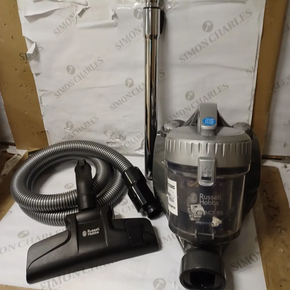 RUSSELL HOBBS COMPACT XS CYLINDER VACUUM