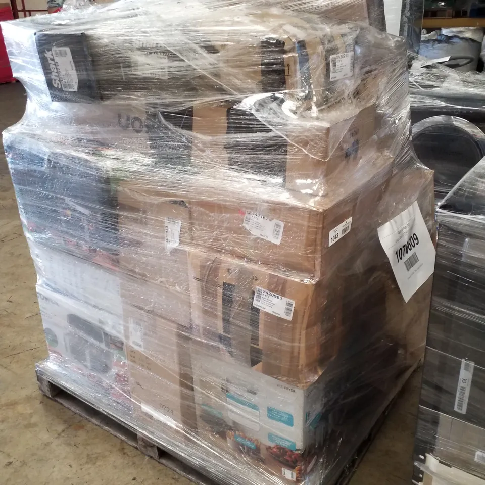 PALLET OF APPROXIMATELY 22 UNPROCESSED RAW RETURN HOUSEHOLD AND ELECTRICAL GOODS TO INCLUDE;