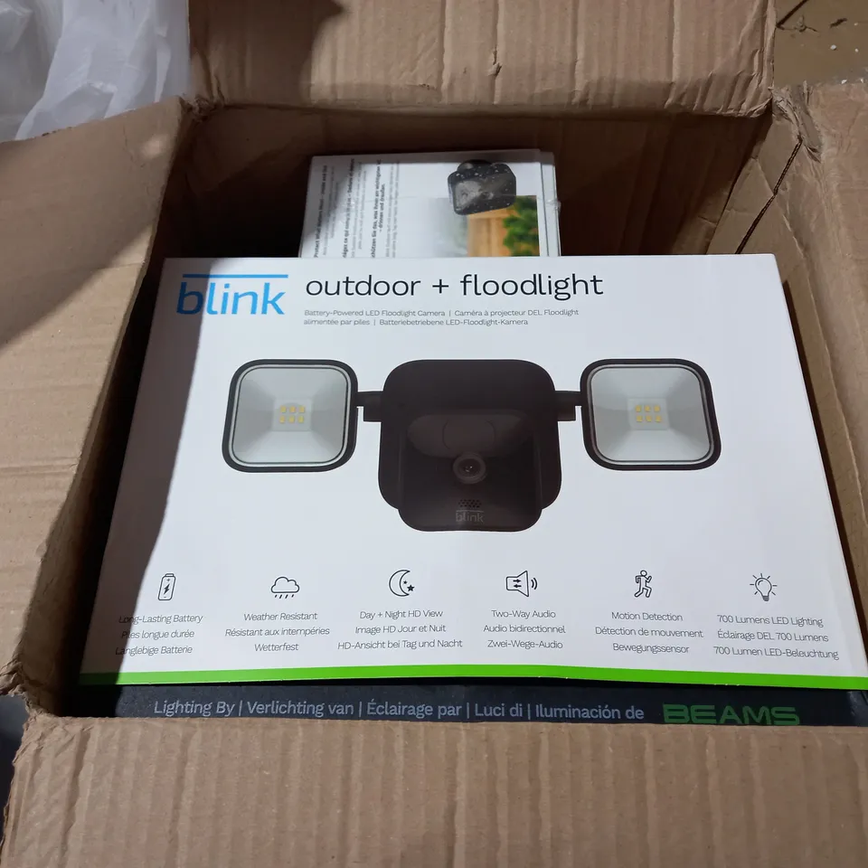 BELL & HOWELL 300 LUMENS BIONIC FLOODLIGHT