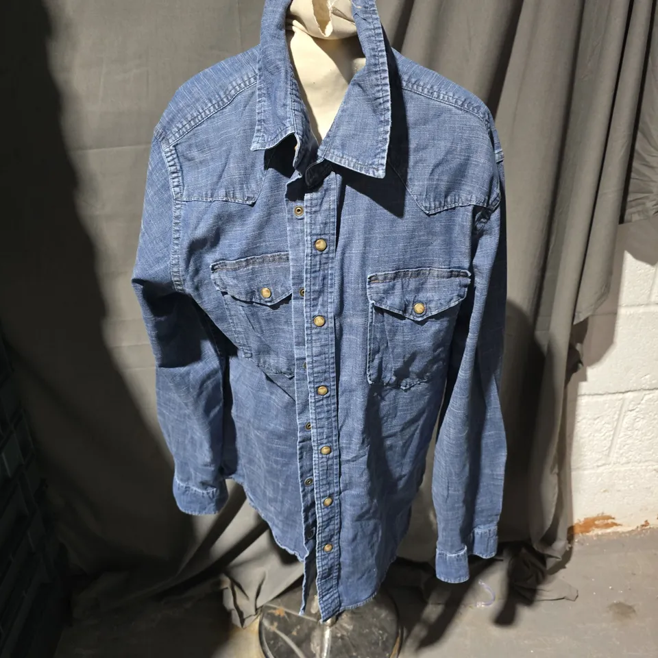 WRANGLER DENIM SHIRT JACKET – BLUE - LARGE