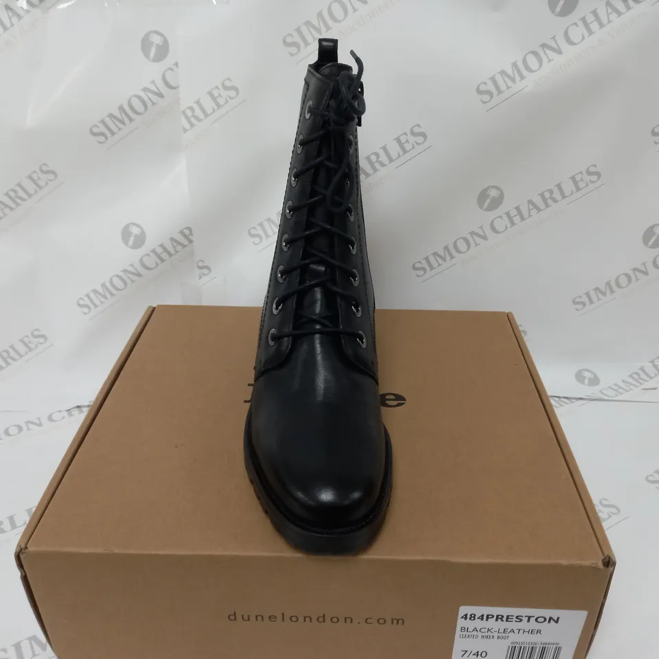 BOXED PAIR OF DUNE LONDON PRESTONE HIKER BOOTS BLACK SIZE 7