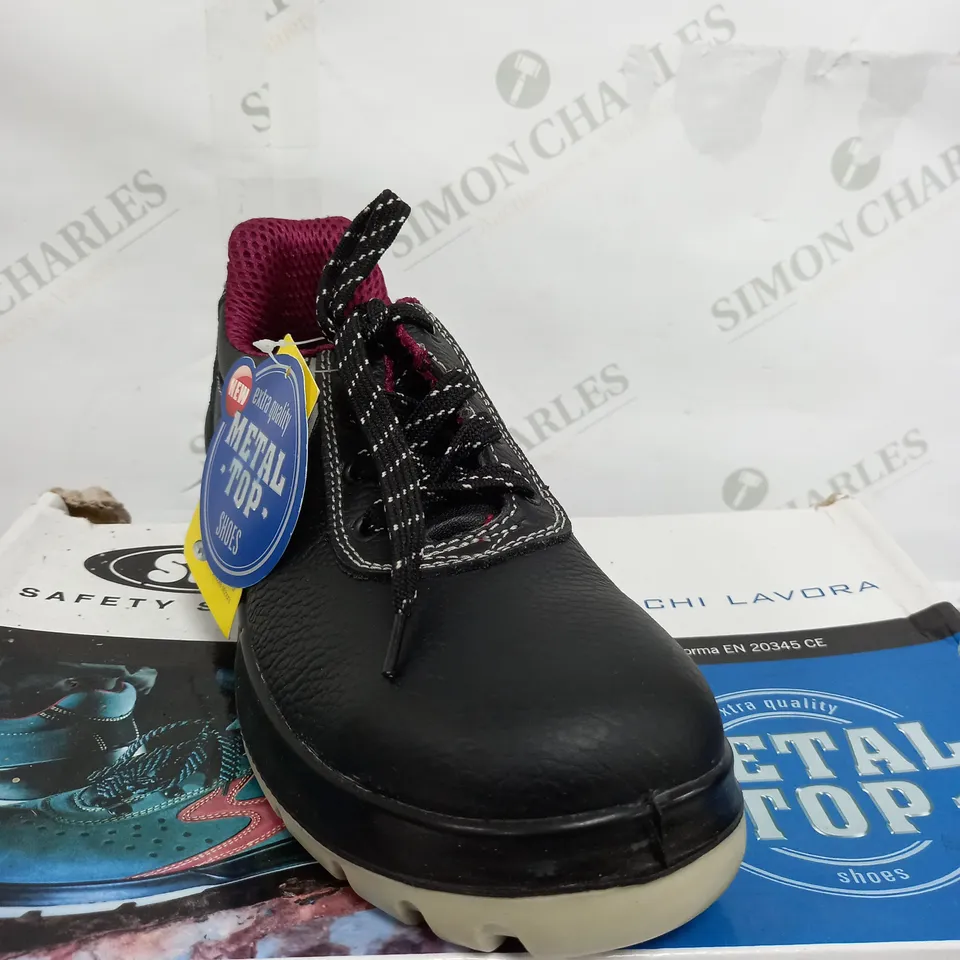 SIR SAFETY SYSTEM METAL TOP BLACK SHOE - SIZE 36
