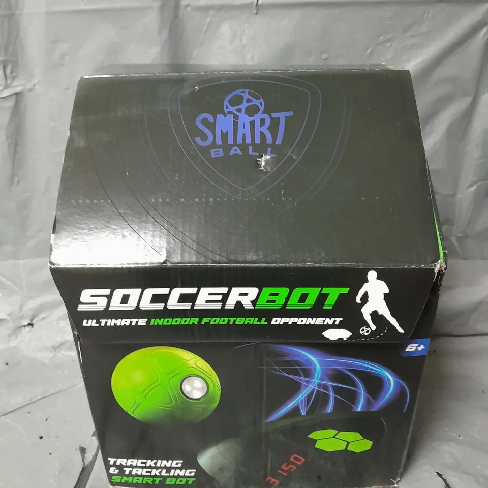 BOXED SMART BALL INDOOR SOCCER BOT