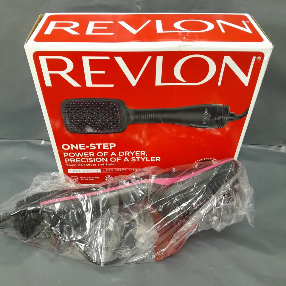 REVOLON ONE STEP HAIR DRYER & STYLER  RRP £120