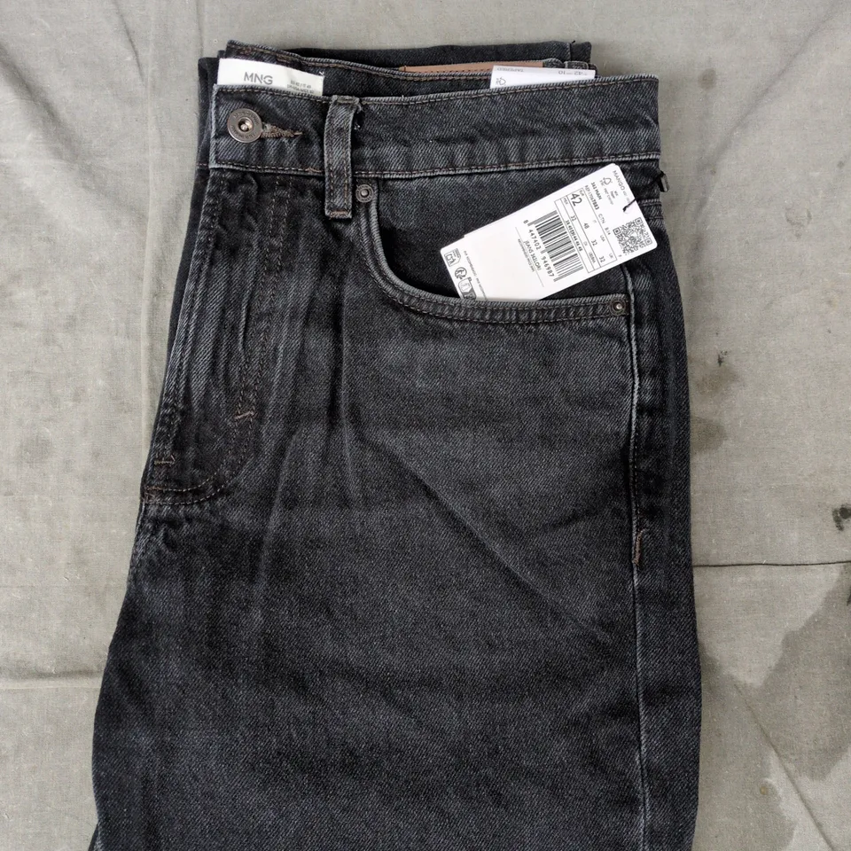 MANGO JEANS IN RUSTIC BLACK SIZE 32