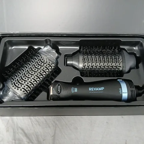 REVAMP VOLUME & STYLE HOT BRUSH STYLER