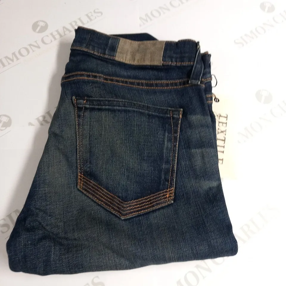 TEXTILE ELIZABETH AND JAMES JOHNNY BLUE PANTS SIZE 28