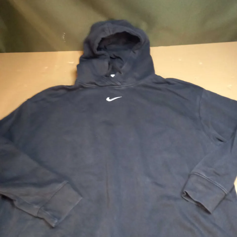NIKE LOGO HOODIE SIZE L