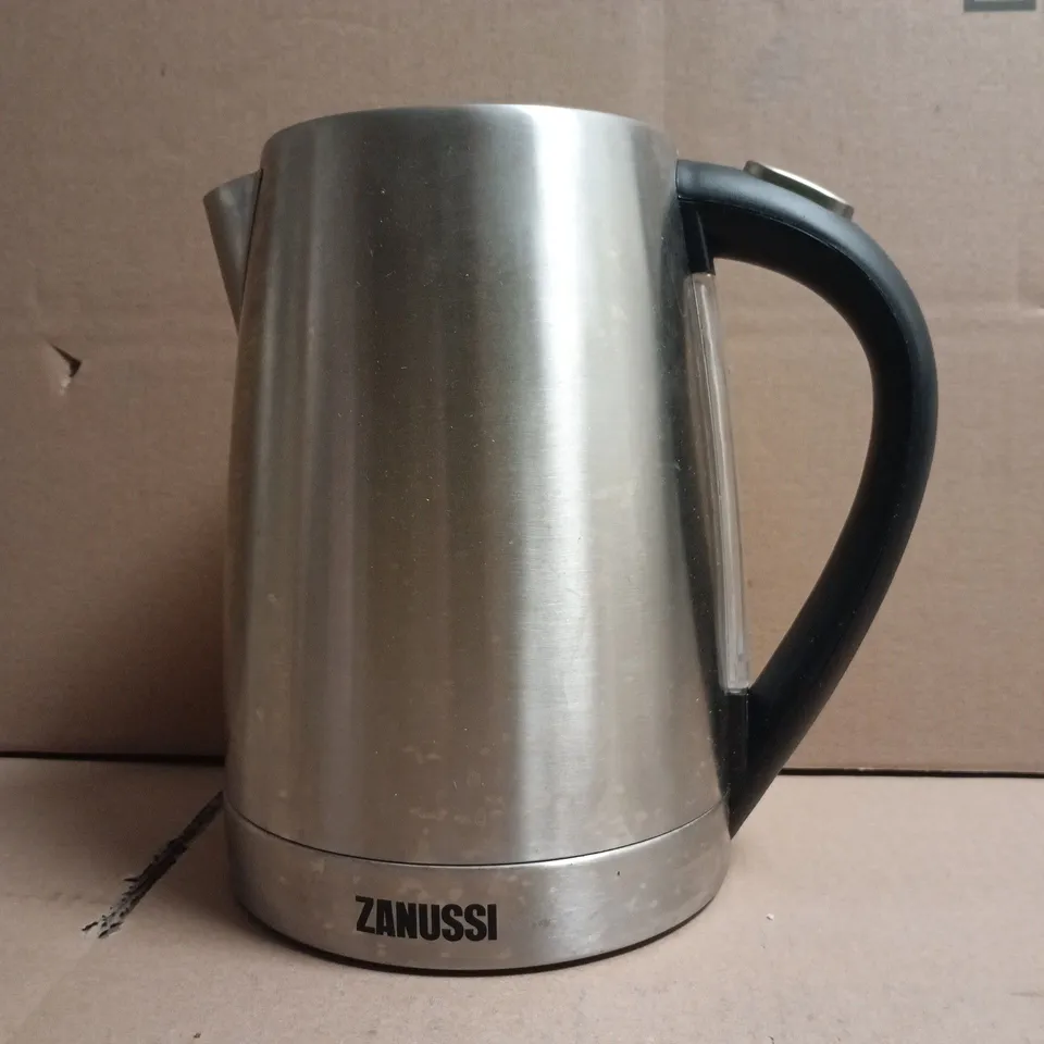 ZANUSSI STAINLESS STEEL ELECTRIC KETTLE