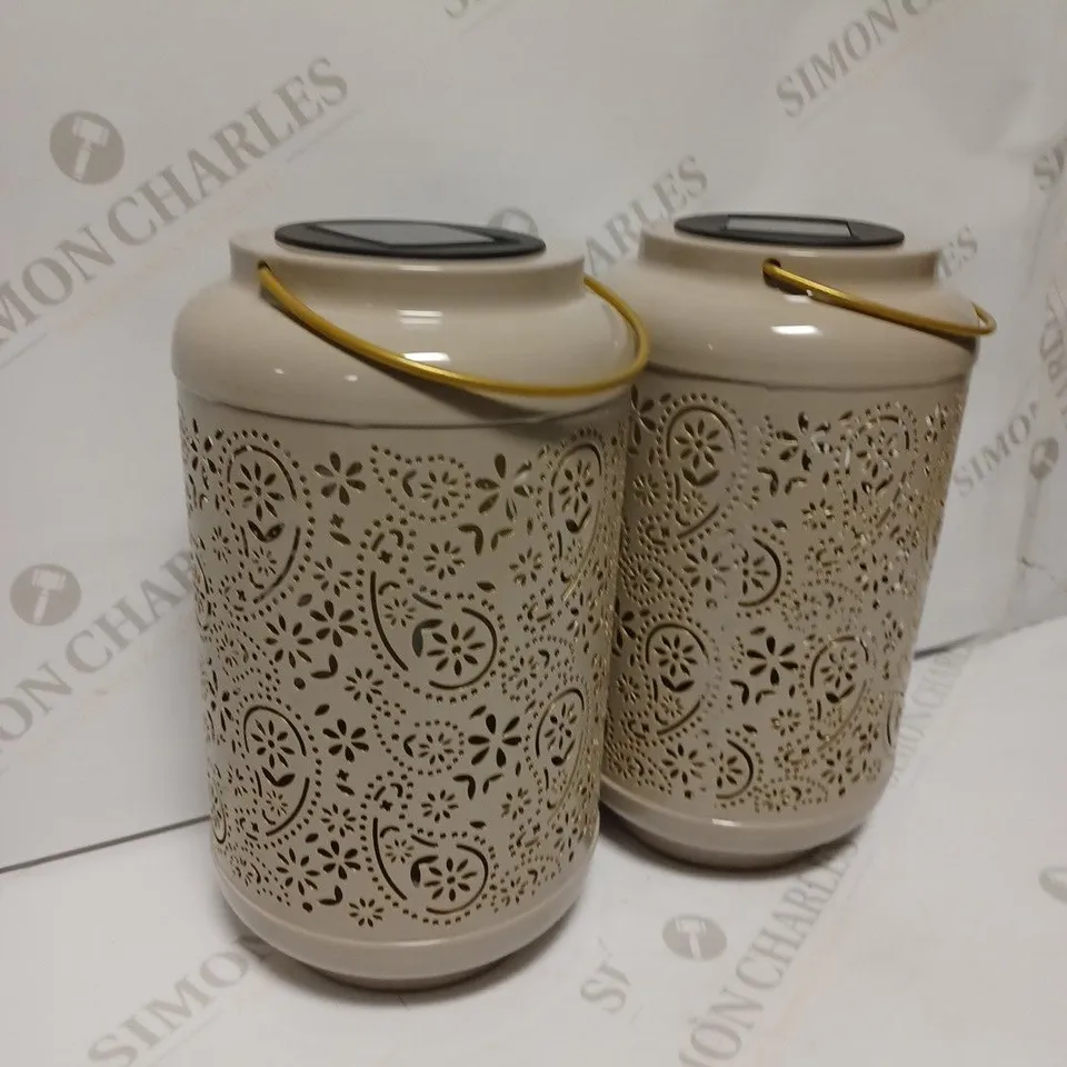GARDEN REFLECTIONS SET OF 2 PATTERNED SOLAR LANTERNS, PAISLEY