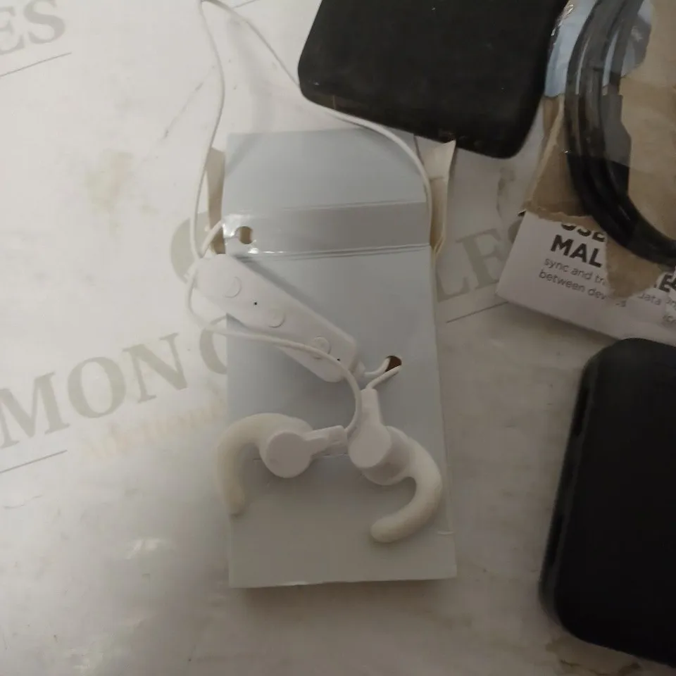 LOT OF FIVE TO INCLUDE POWER BANK , EARBUDS ETC