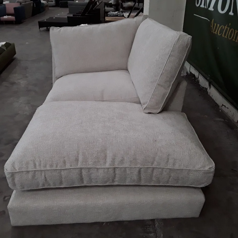 QUALITY DESIGNER STAMFORD SOFA RHF SECTION - NATURAL FABRIC 
