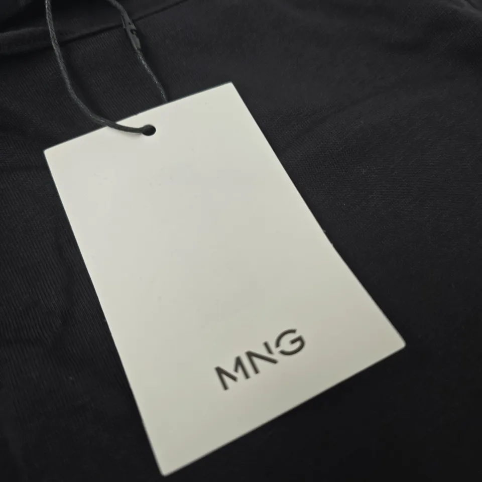 MNG BLACK TOP, WOMEN'S, UK SIZE L (EU L) – TAG ATTACHED
