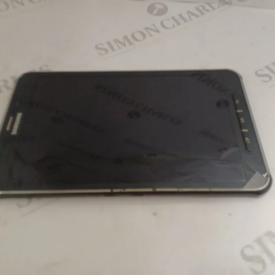 SAMSUNG TABLET