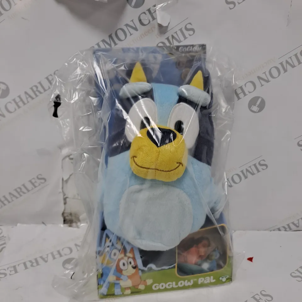 BLUEY KIDS LIGHT UP BEDTIME PAL SOFT TOY NIGHT LIGHT BY GOGLOW RRP £20