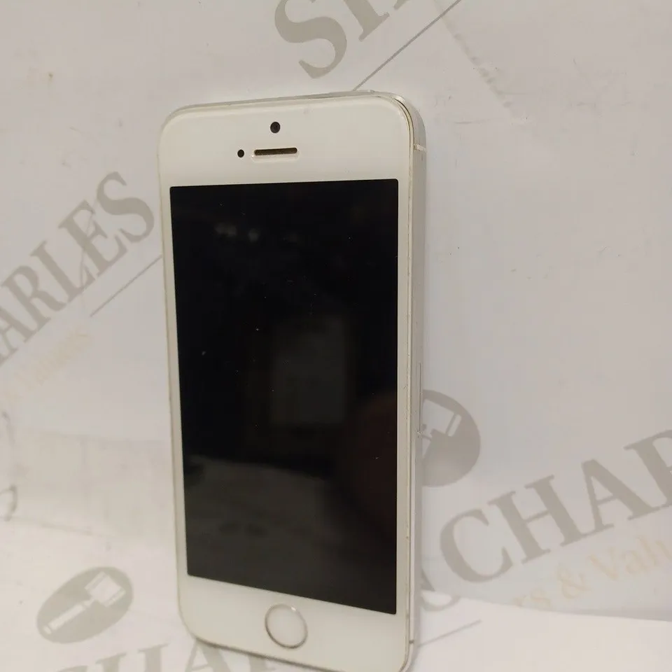 APPLE IPHONE 5S SMARTPHONE