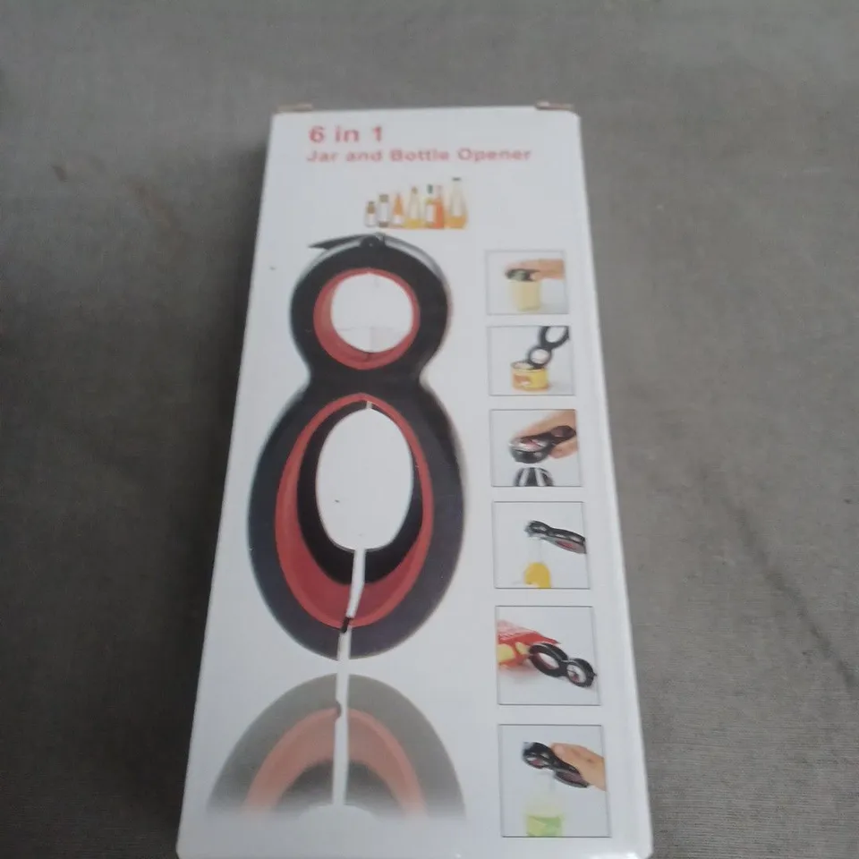 APPROXIMATELY 20 ASSORTED HOUSEHOLD ITEMS INCLUDING JAR / BOTTLE OPENER , DOOR CHAIN AND PLIERS