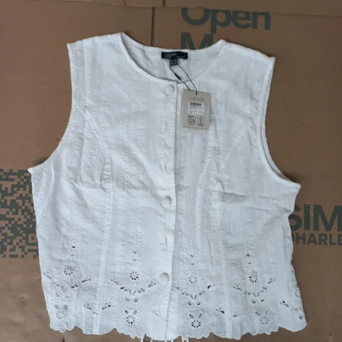NOBODY'S CHILD LAYLA TOP IN WHITE SIZE UK 16