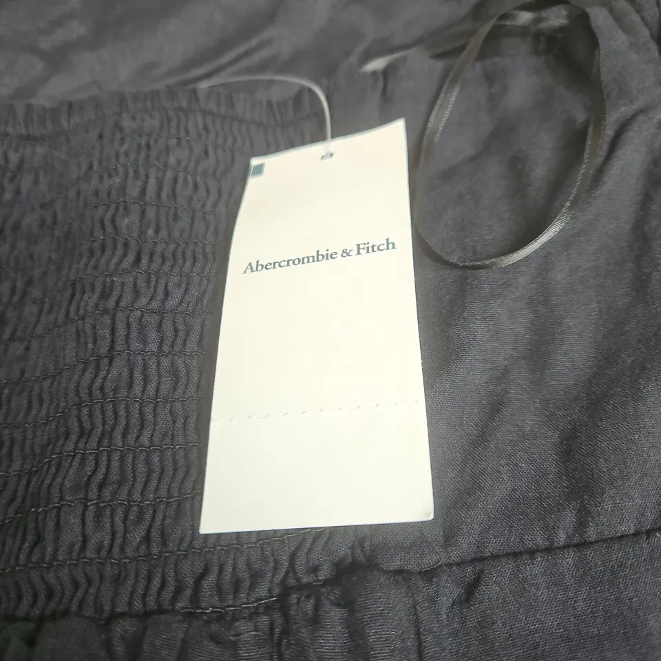ABERCROMBIE & FITCH BLACK SMOCKED DRESS – WOMEN'S, UK S TAGGED