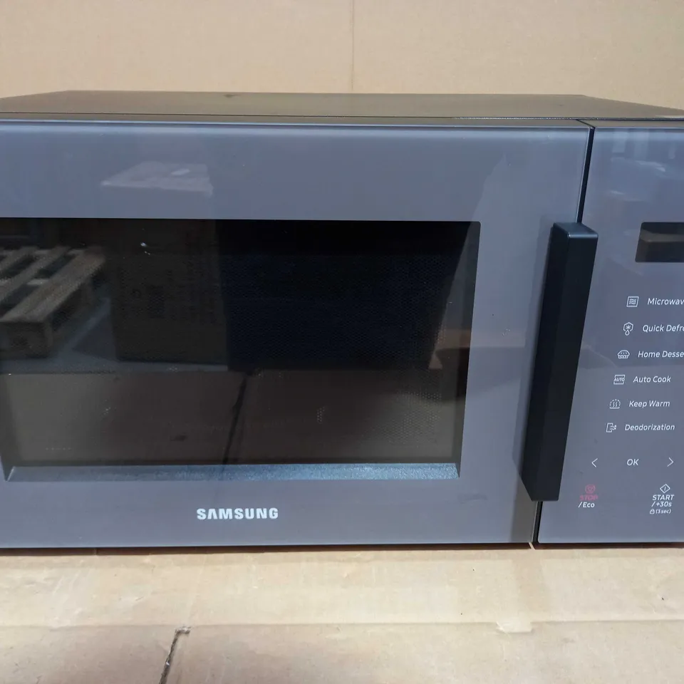 SAMSUNG 23L MICROWAVE OVEN RRP £179