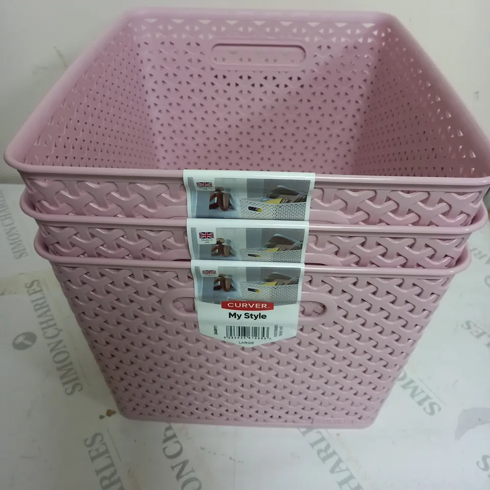 3 CURVER LARGE FAUX RATTAN STORAGE BASKET ORGANISER (18 LITRE) - PINK