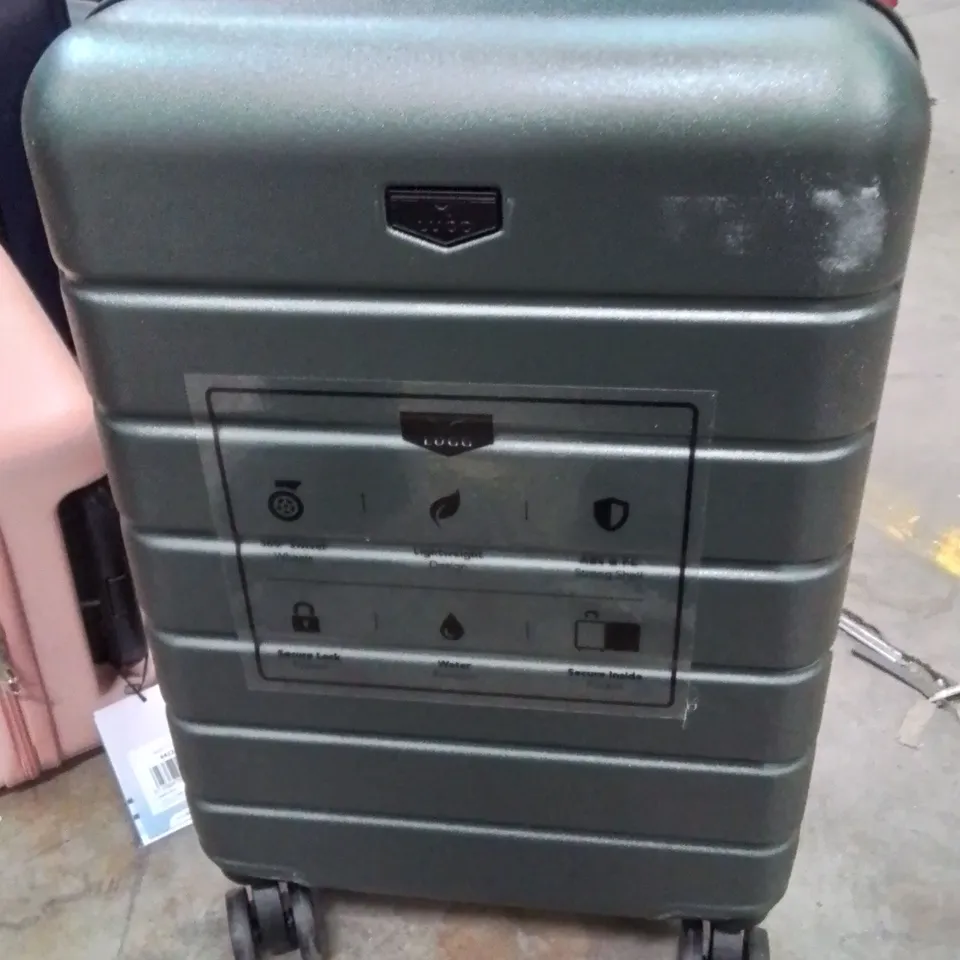 LUGG TRAVEL SUITCASE GREEN 