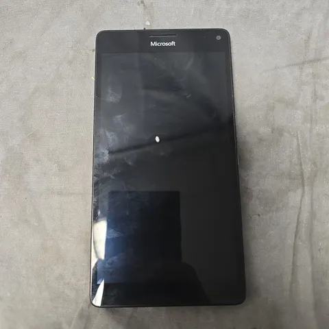 MICROSOFT LUMIA 950 XL RM-1085 IN BLACK