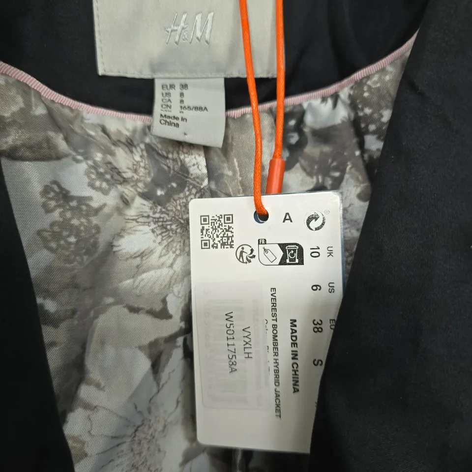 H&M WOMEN'S BLACK BLAZER – UK 10 (EU 38)