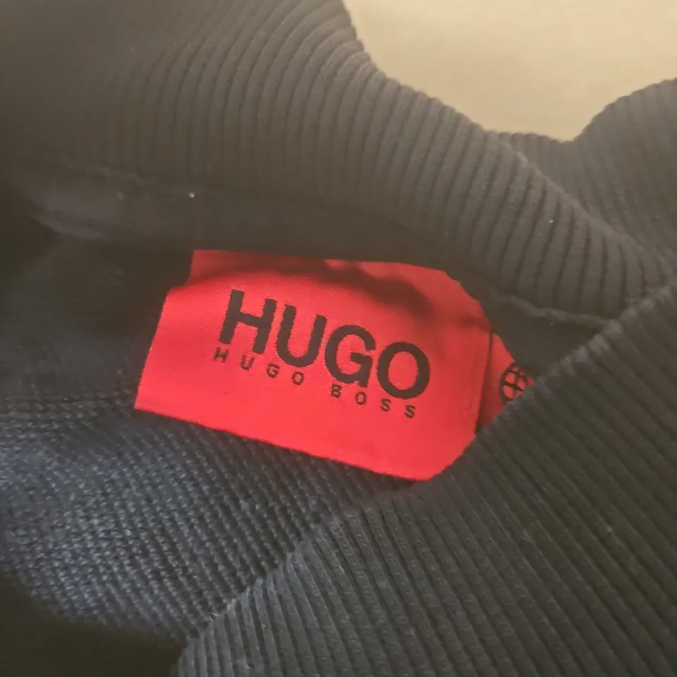 HUGO BOSS MISSION JUMPER IN BLACK - XL