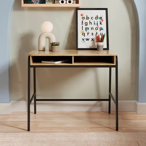 BOXED ELEMENTS KIDS GRIFFIN DESK IN BLACK (1 BOX) 