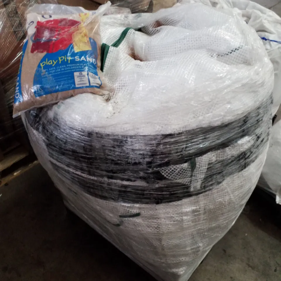 PALLET CONTAINING APPROXIMATELY 35 BAGS OF PLAY SAND