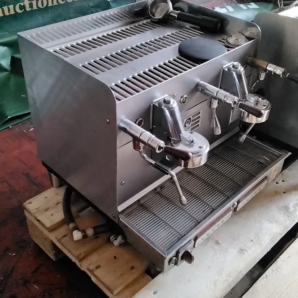 ELEKTRA BARISTA 2 STATION COFFEE MACHINE 