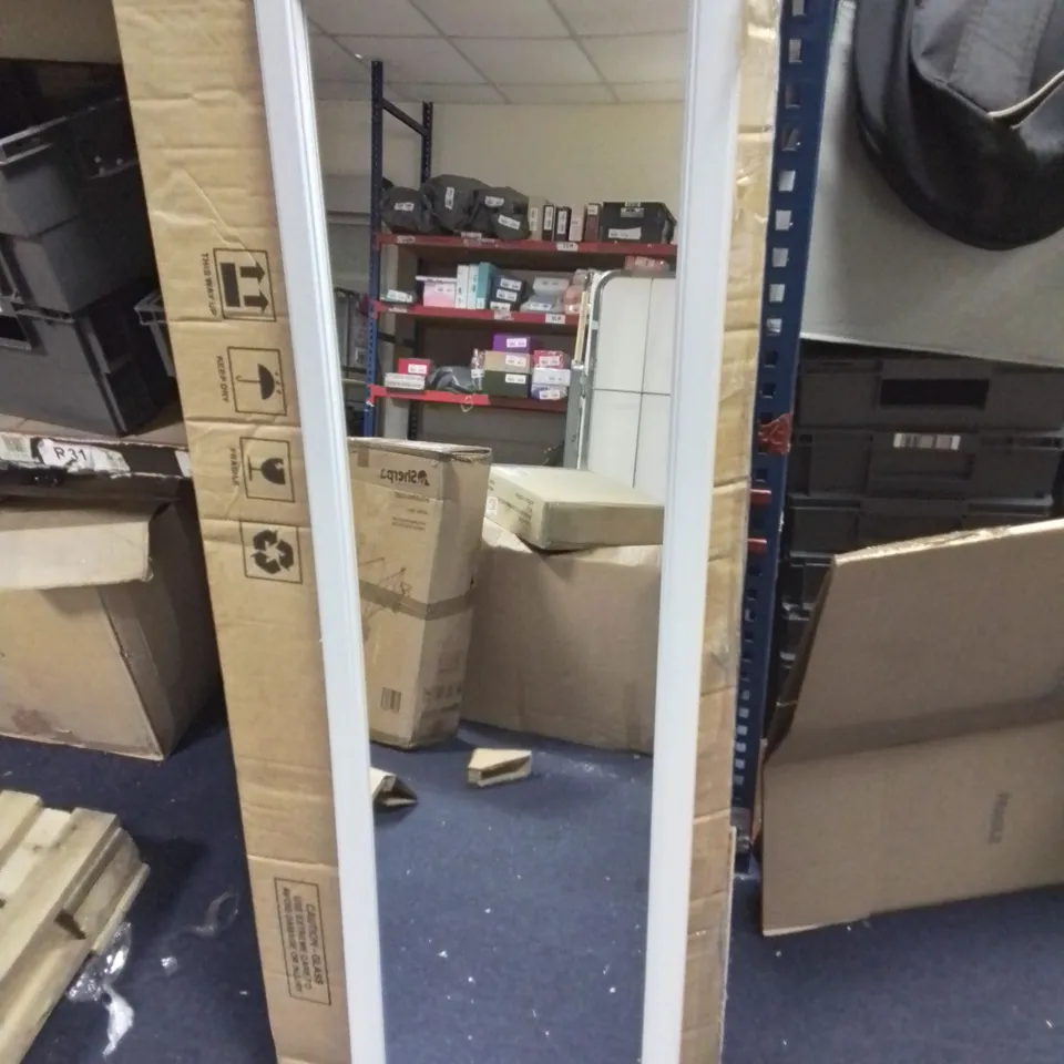 TALL RECTANGULAR WHITE MIRROR - COLLECTION ONLY