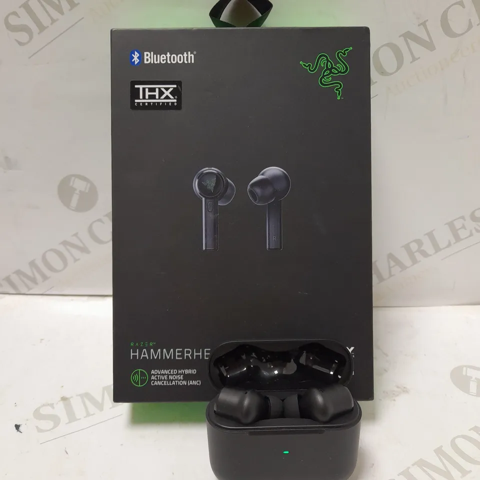 RAZER HAMMERHEAD TRUE WIRELESS PRO EARBUDS