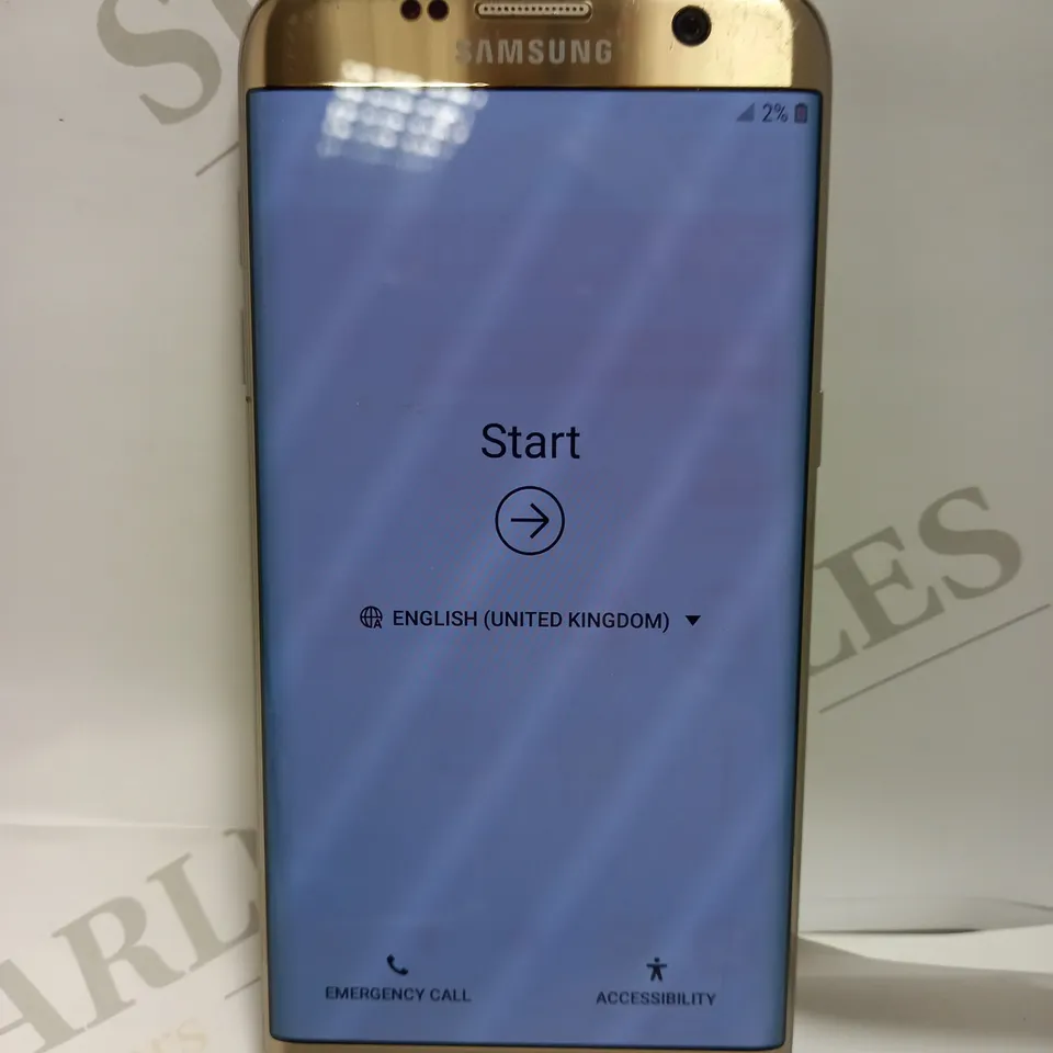 SAMSUNG GALAXY S7 EDGE MOBILE PHONE IN GOLD