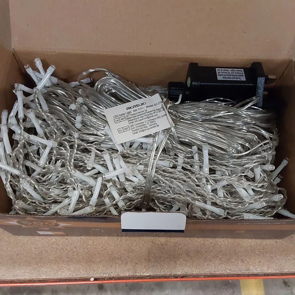 BOX OF BRAND NEW 500S LED LIGHTS (1 BOX)