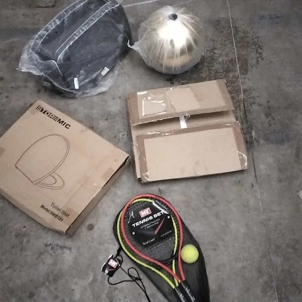 PALLET OF ASSORTED ITEMS INCLUDING PET BED, BOWL LAMP SHADE, TOILET SEAT, PIZZA STONE AND TENNIS SET