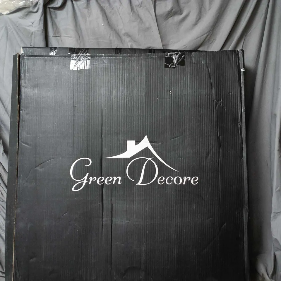 GREEN DECORE TRELLIS BLACK MESH WALL MIRROR